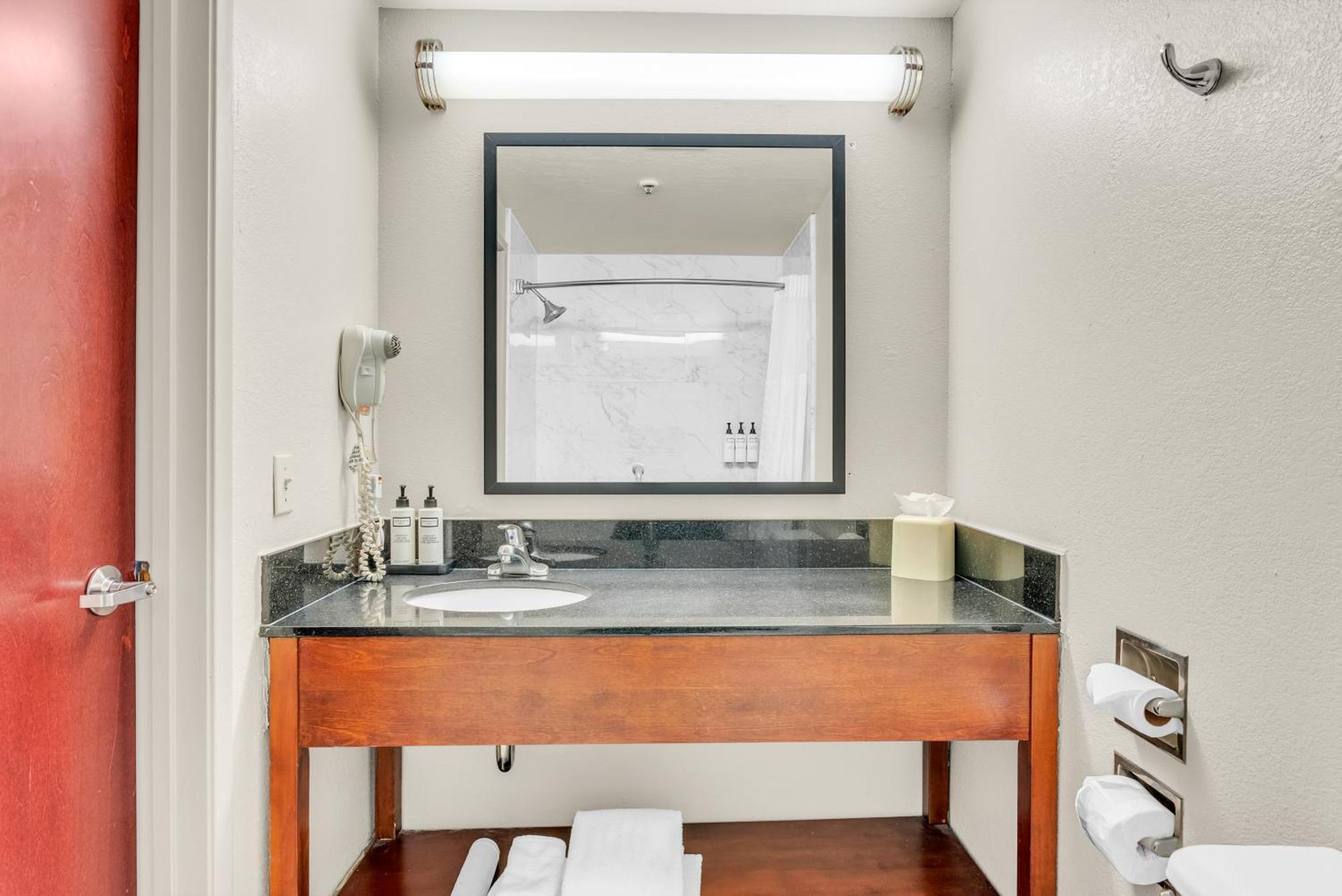 Wyndham Garden Newark Fremont Silicon Valley Εξωτερικό φωτογραφία